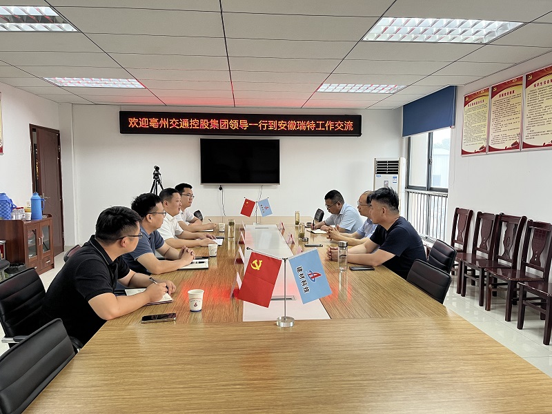 154330-561831.jpg IMG_4916.JPG